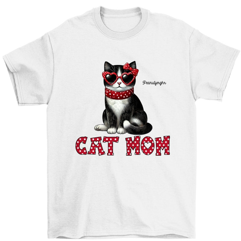 Cat Mom Valentine Pattern Personalized Shirt Gift