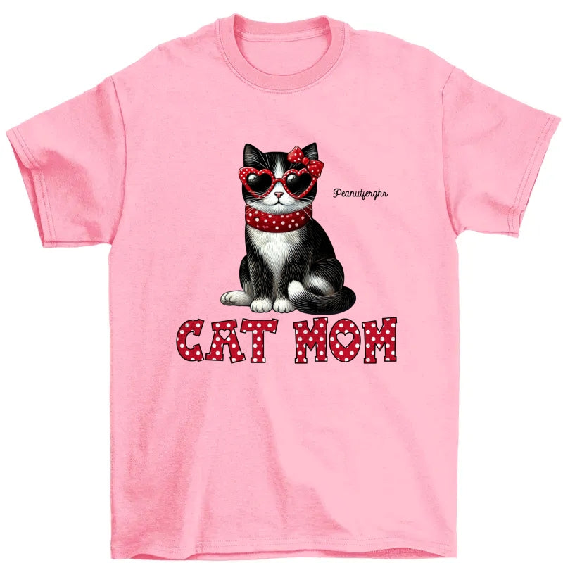 Cat Mom Valentine Pattern Personalized Shirt Gift