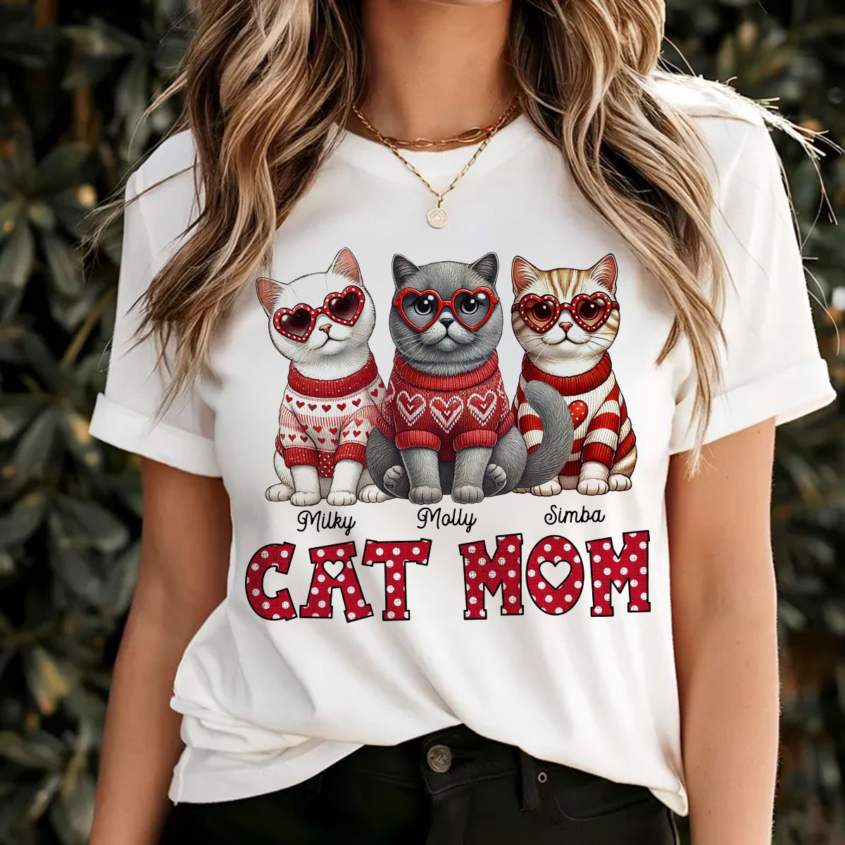 Cat Mom Valentine Pattern Personalized Shirt Gift